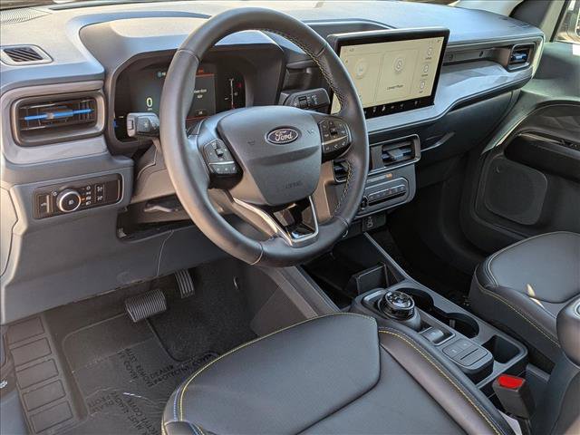 Used 2025 Ford Maverick Lobo AWD/4WD image 10