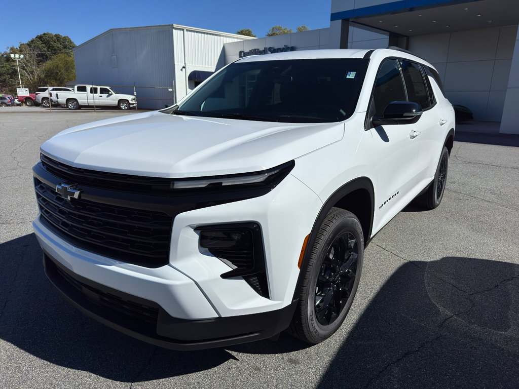 New 2026 Chevrolet Traverse LT w/ Midnight/Sport Edition