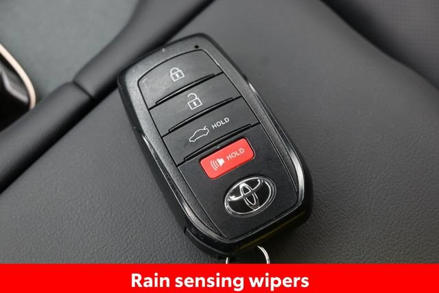 Certified 2026 Toyota Crown AWD/4WD image 29