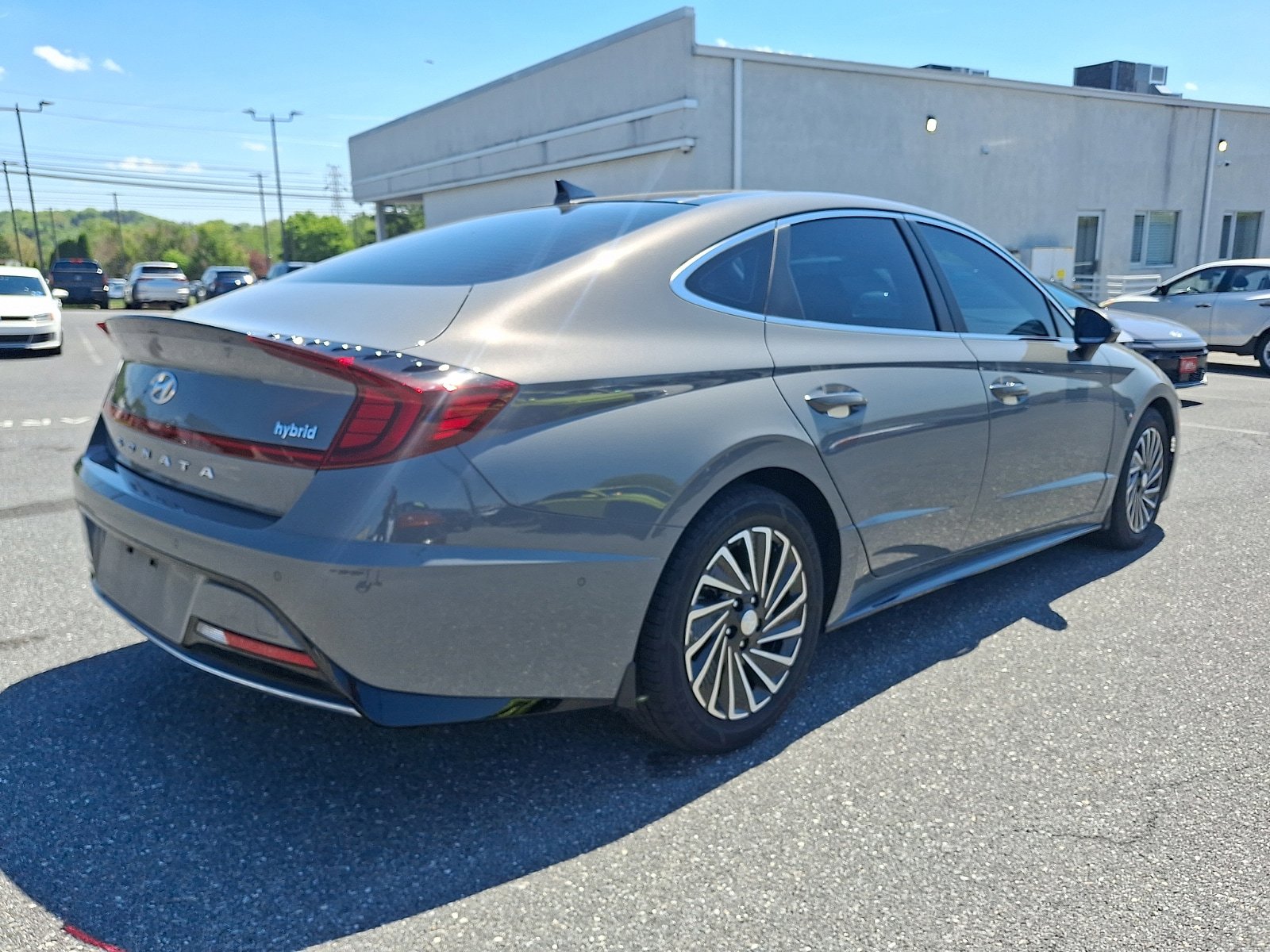 Used 2023 Hyundai Sonata Limited FWD image 5