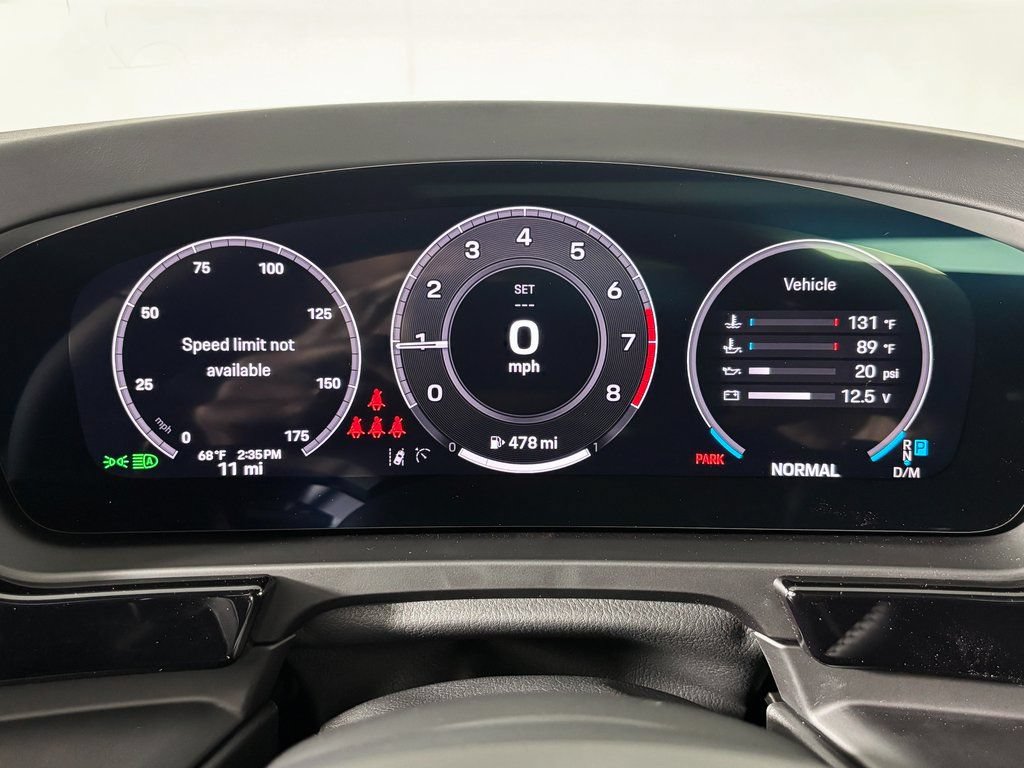 Certified 2026 Porsche Cayenne AWD/4WD image 23