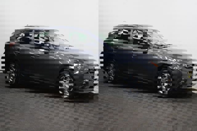 Used 2015 MAZDA MAZDA3 i Sport image 1