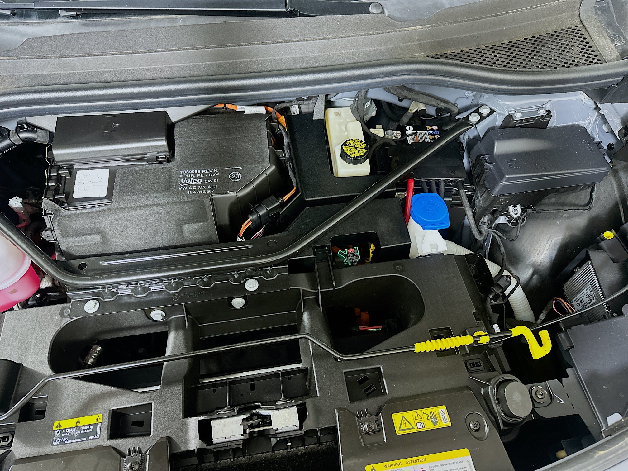 Used 2023 Volkswagen ID.4 S RWD image 35