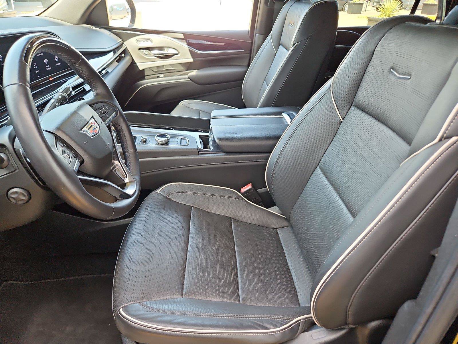 Used 2021 Cadillac Escalade ESV Sport w/ Driver Assist Tech Package AWD/4WD image 11