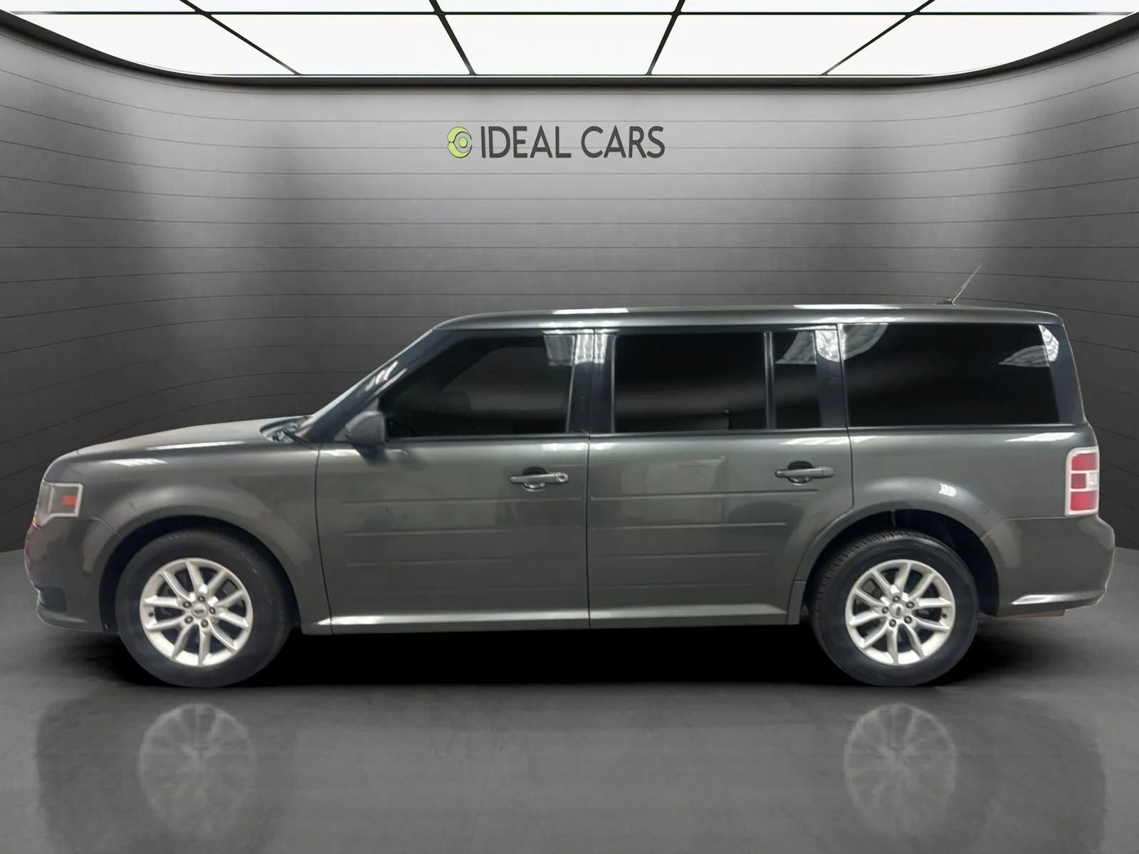 Used 2016 Ford Flex SE FWD image 2