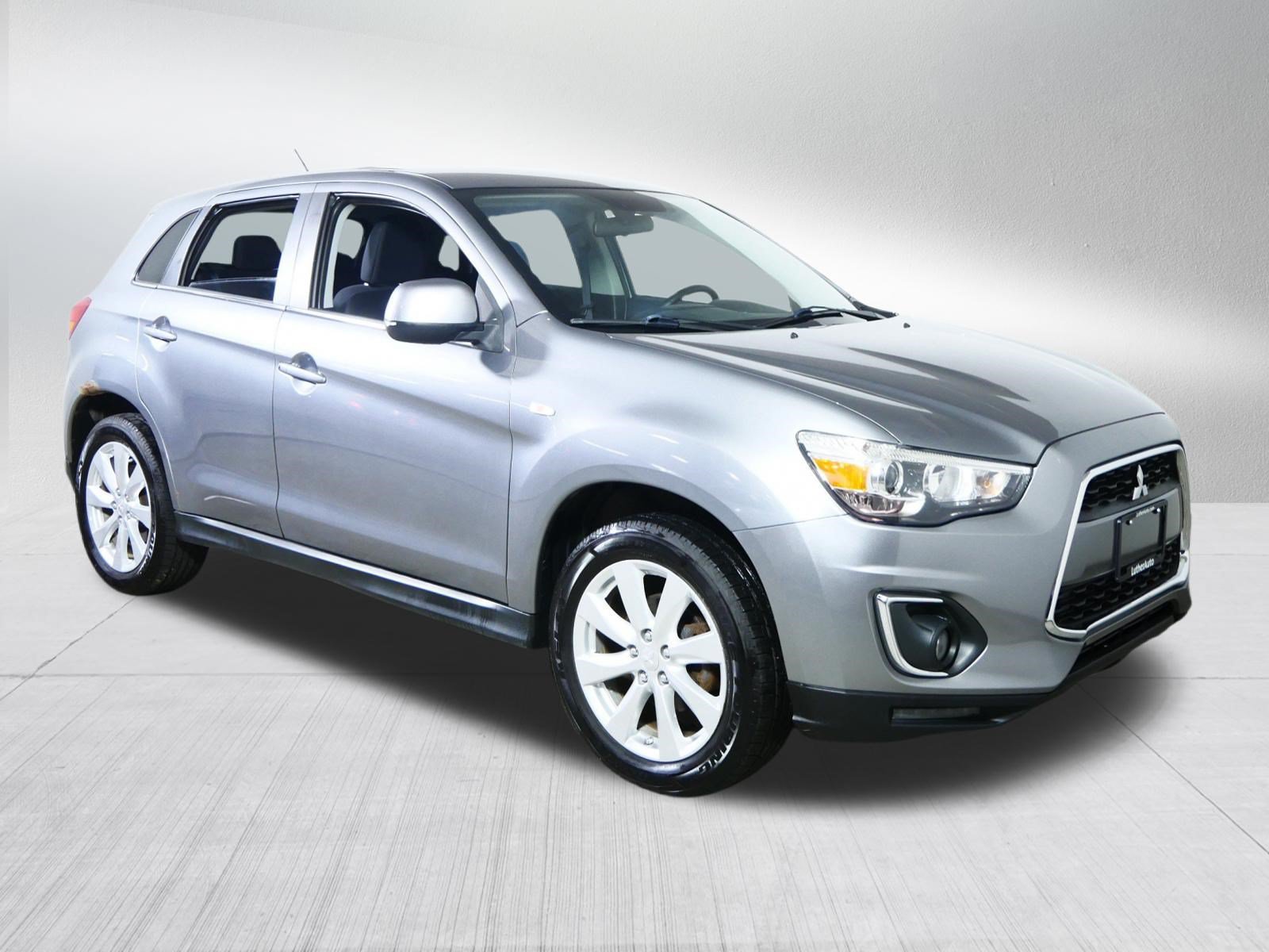 Used 2014 Mitsubishi Outlander Sport SE AWD/4WD image 1