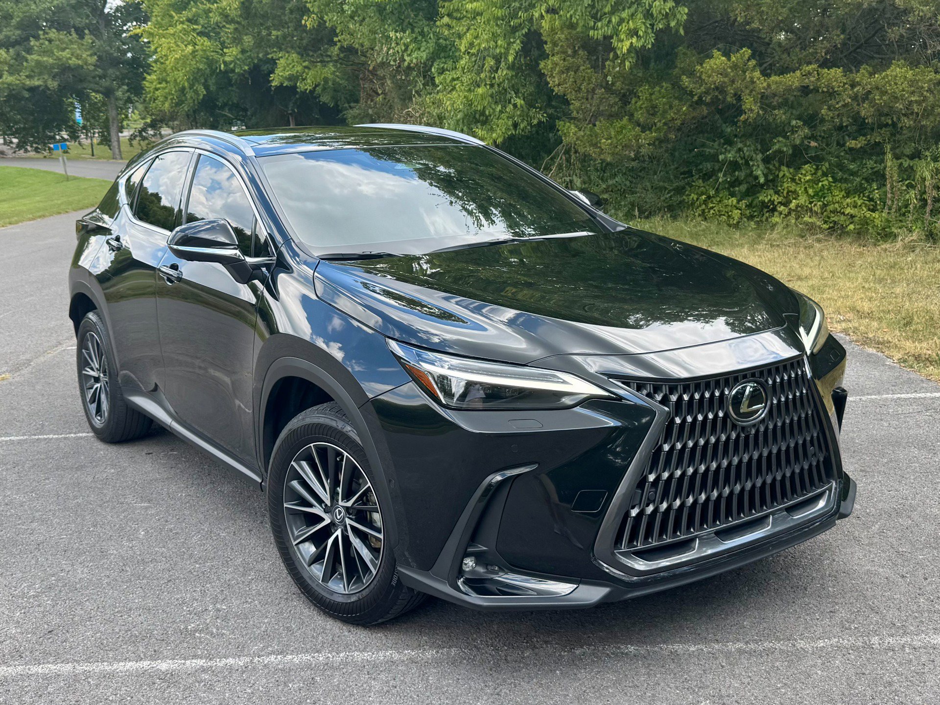 Used 2025 Lexus NX 300h AWD w/ Luxury Package image 1
