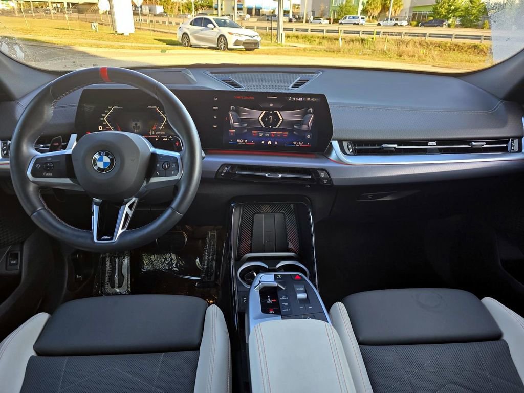 Used 2024 BMW X2 M35i w/ Premium Package image 12