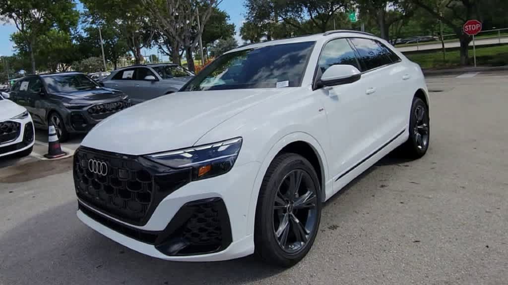 New 2027 Audi Q8 Premium AWD/4WD image 4