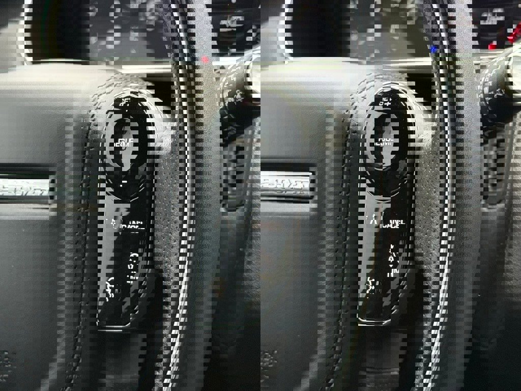 Used 2021 Land Rover Range Rover Sport HSE Silver Edition image 22