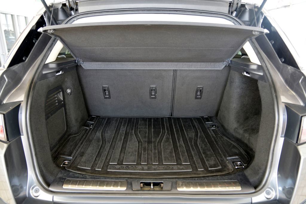 Used 2015 Land Rover Range Rover Evoque Pure image 28