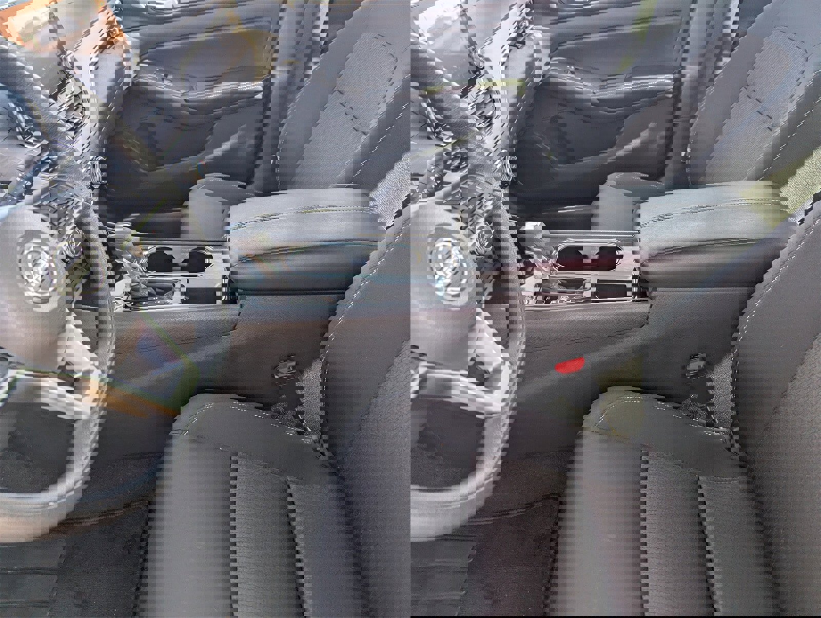 Used 2024 Nissan Altima 2.5 SV image 16