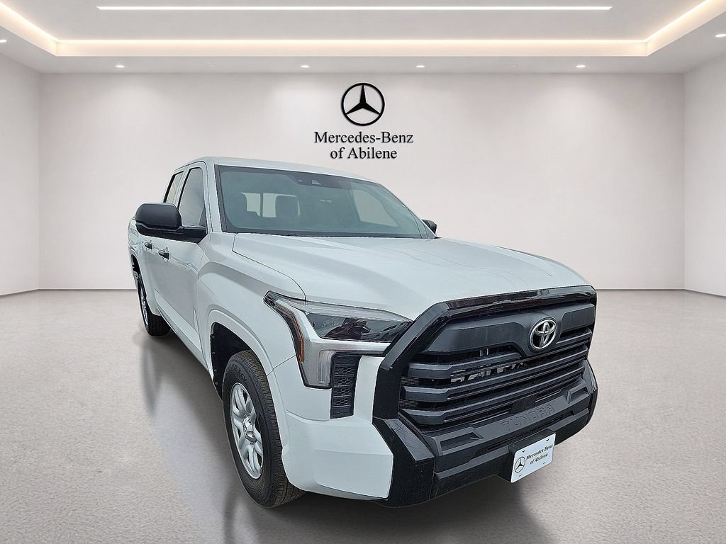Used 2025 Toyota Tundra SR w/ SR Tow Package RWD image 11