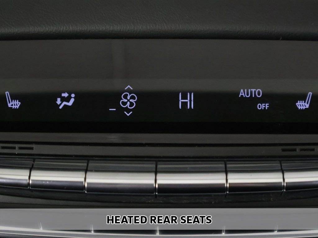 Used 2023 Cadillac Escalade Sport image 12