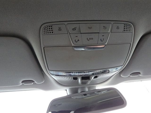 Used 2017 Mercedes-Benz GLC 300 4MATIC image 19