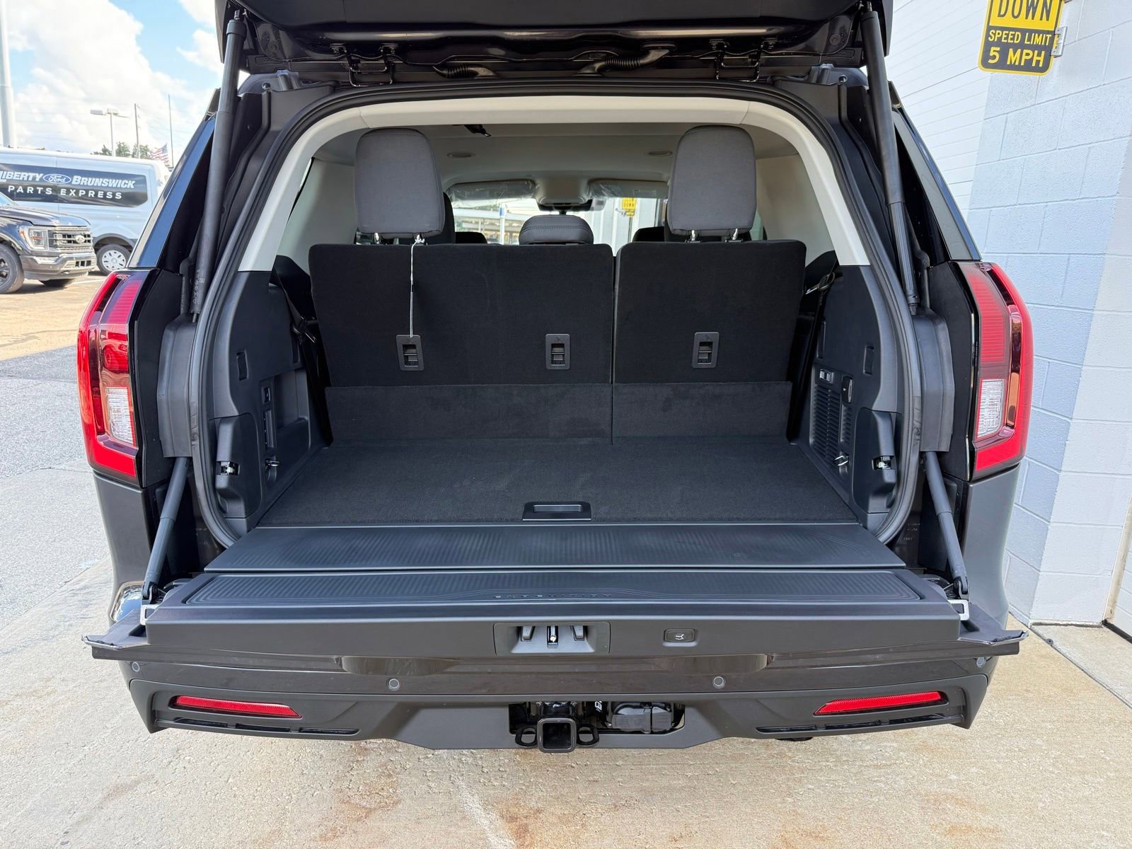 New 2026 Ford Expedition XL AWD/4WD image 45