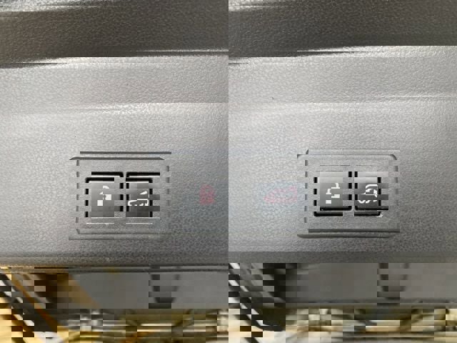 Used 2022 Subaru Ascent Touring image 8