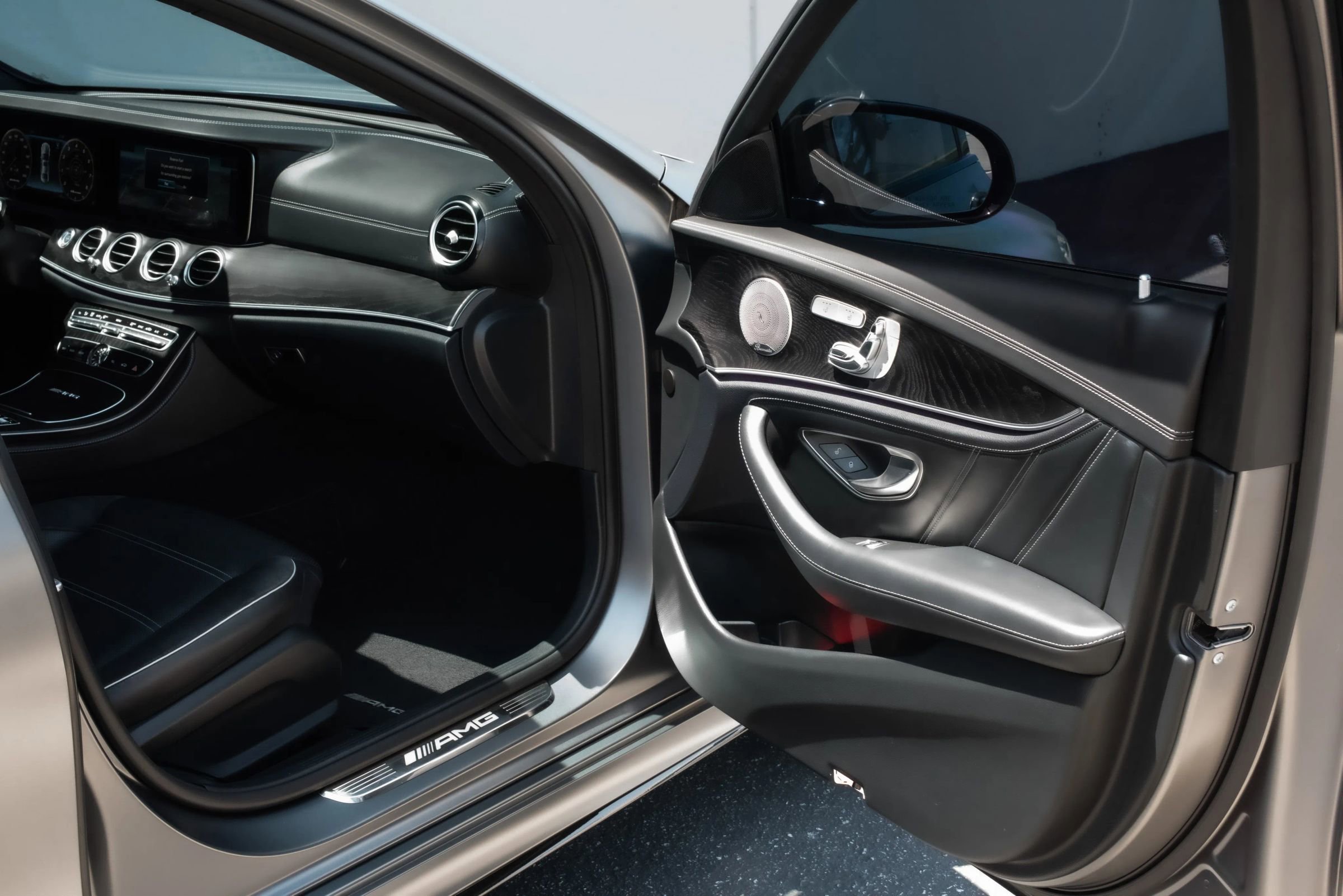 Used 2018 Mercedes-Benz E 63 AMG S image 18