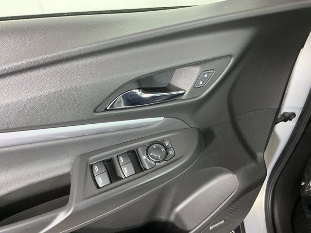 Used 2023 Chevrolet Bolt EUV Premier w/ Sun & Sound Package FWD image 13