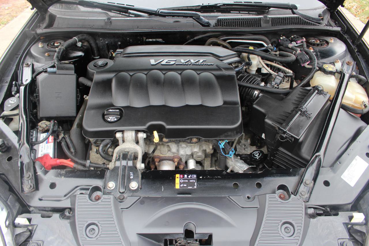 Used 2016 Chevrolet Impala LT image 43