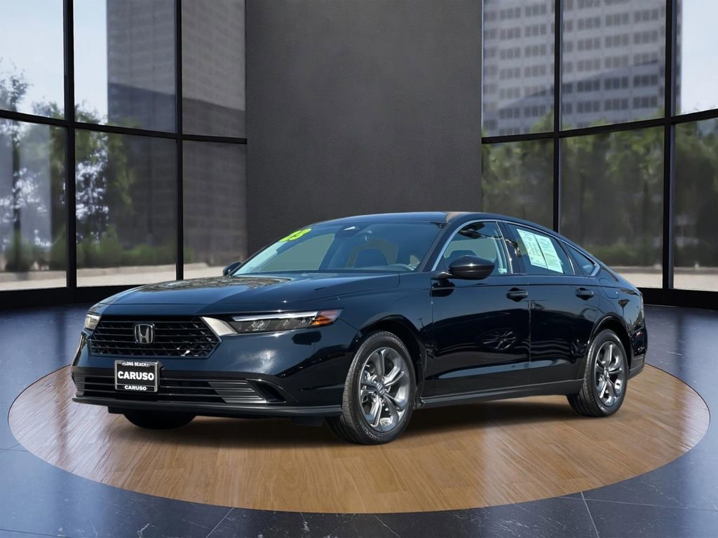 Used 2023 Honda Accord EX image 8