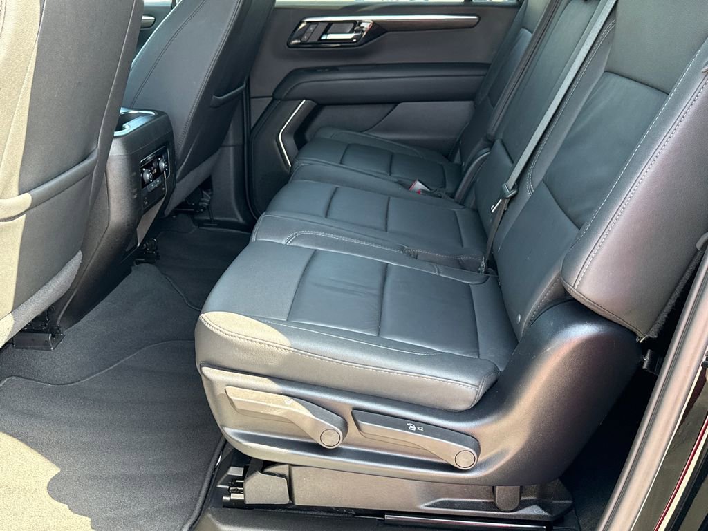 Certified 2025 Chevrolet Suburban Z71 image 21