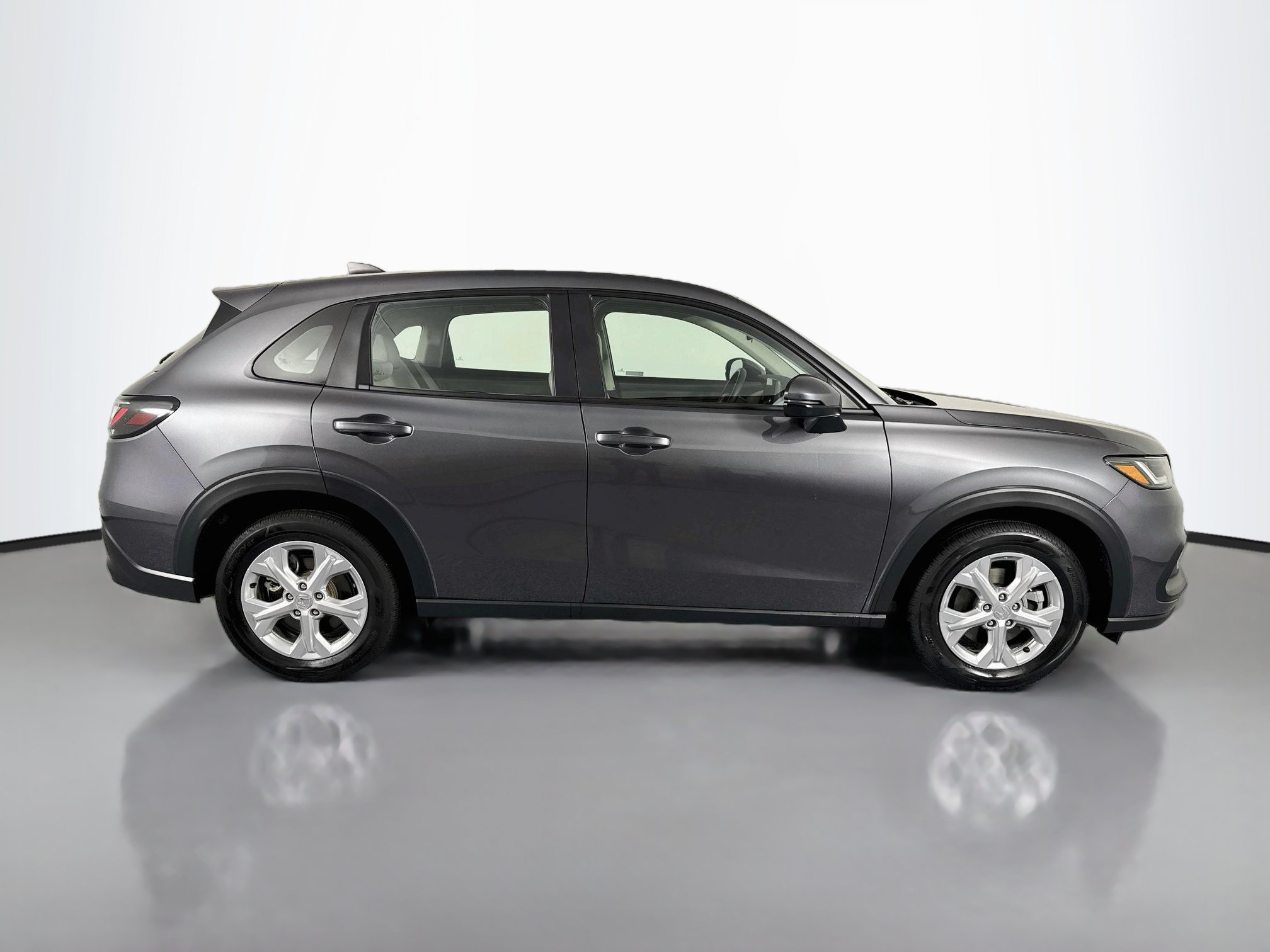 Certified 2024 Honda HR-V LX image 4