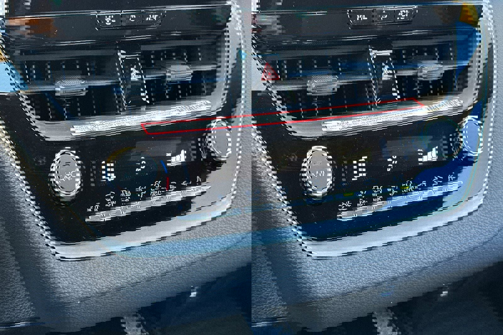 New 2026 Toyota Corolla SE image 22