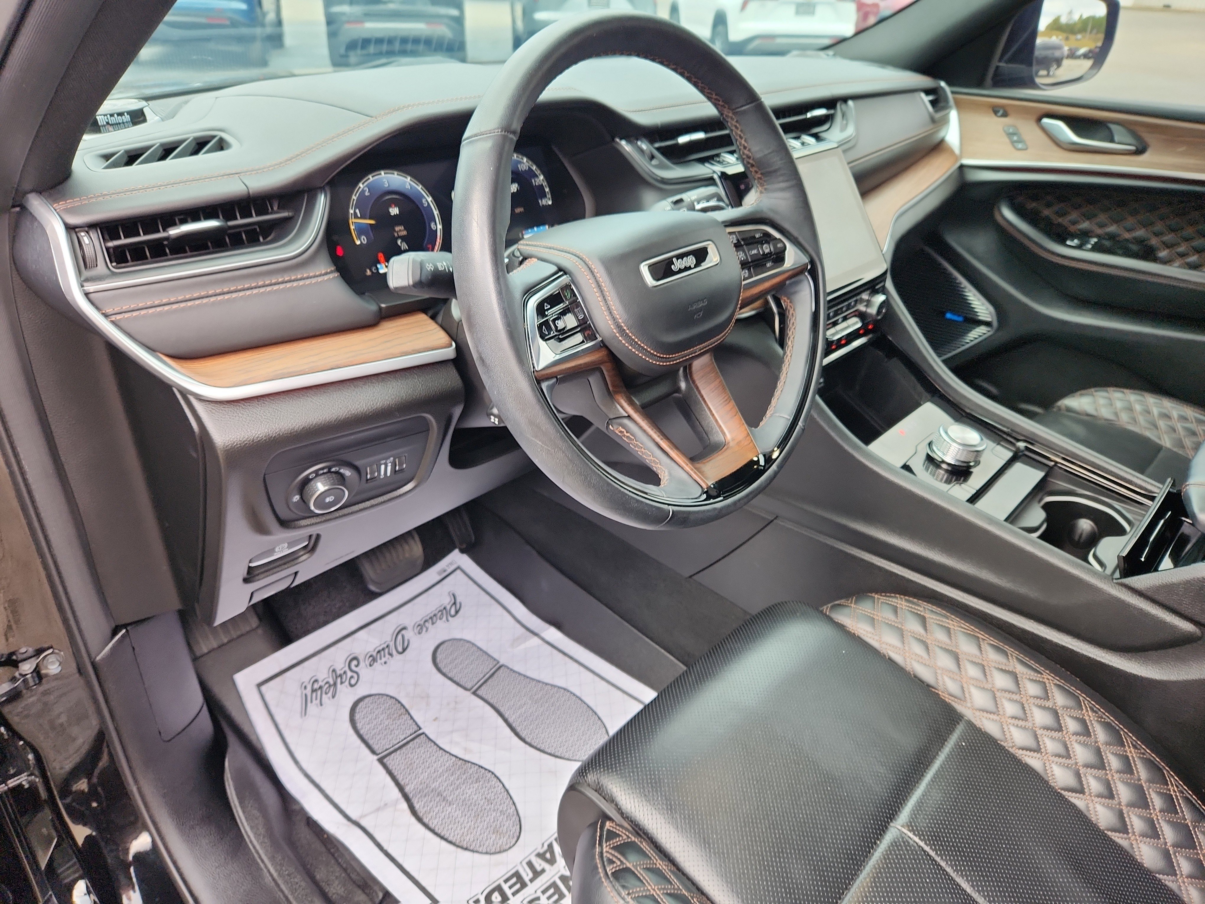 Used 2022 Jeep Grand Cherokee Summit w/ Adv Protech Group IV image 29