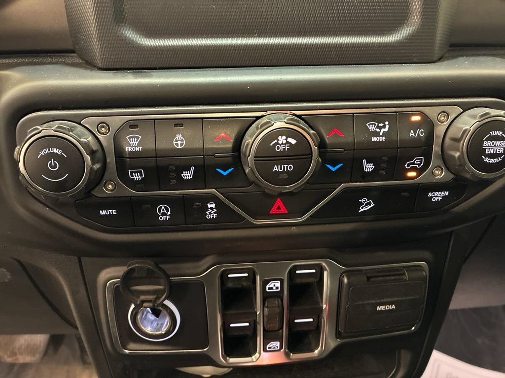 Used 2020 Jeep Wrangler Unlimited Sport S AWD/4WD image 14