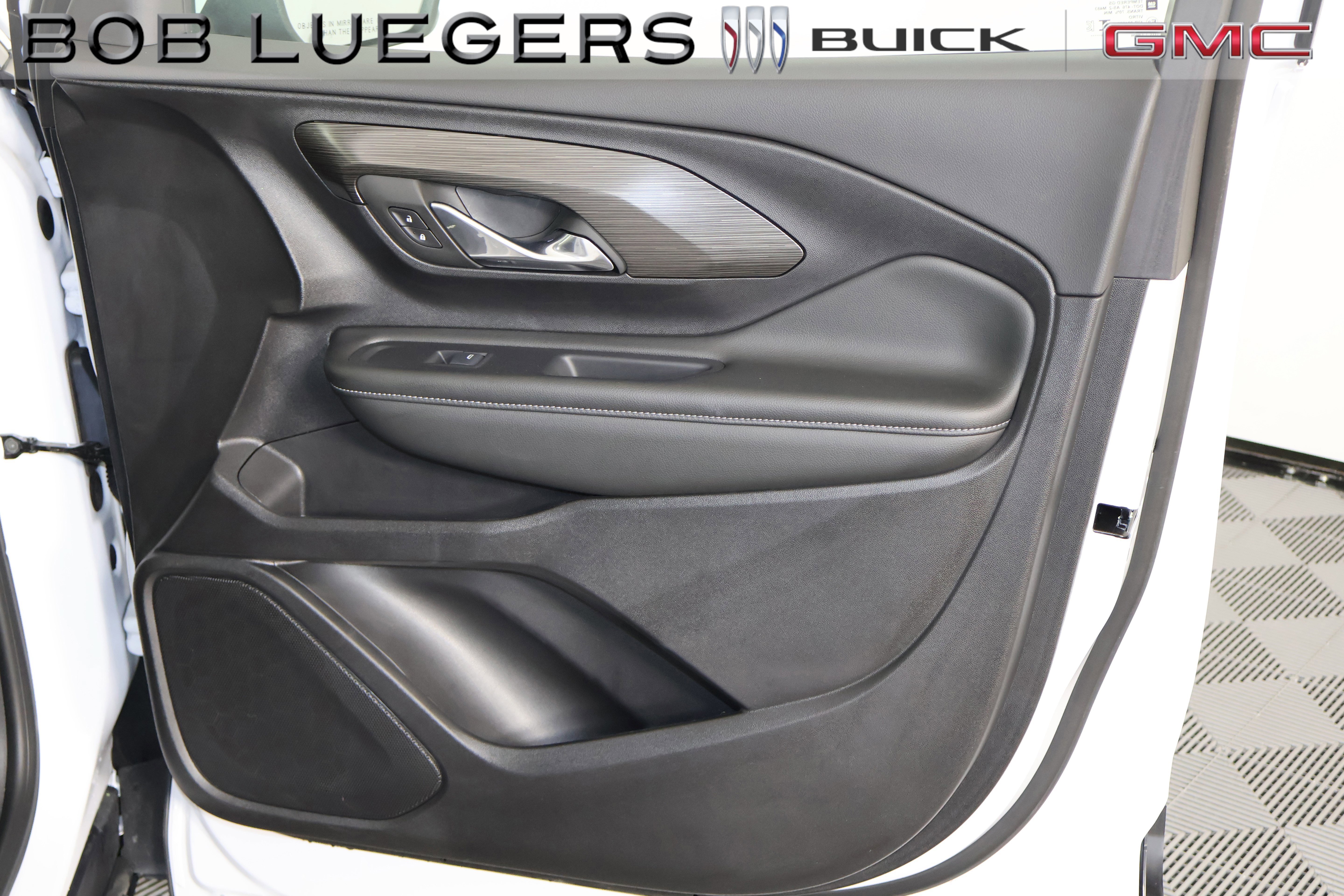 Certified 2024 GMC Terrain SLT w/ LPO, Floor Liner Package AWD/4WD image 19