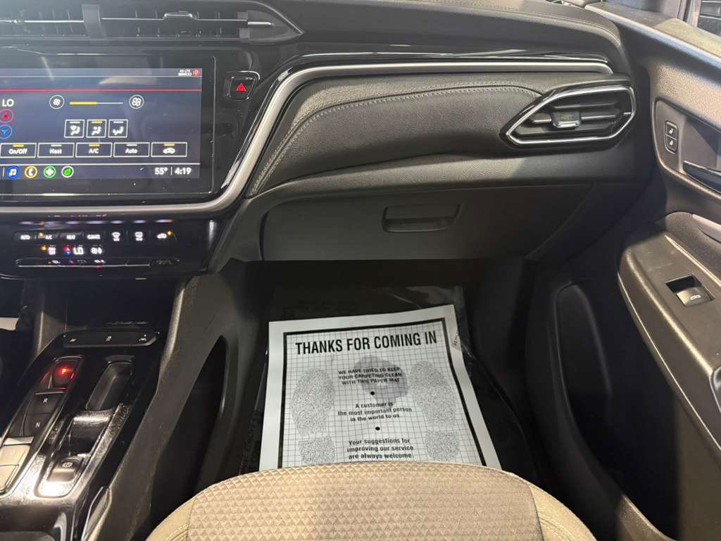 Used 2023 Chevrolet Bolt EUV LT FWD image 20