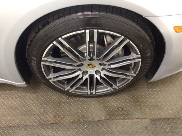 Used 2016 Porsche Panamera Edition RWD image 29