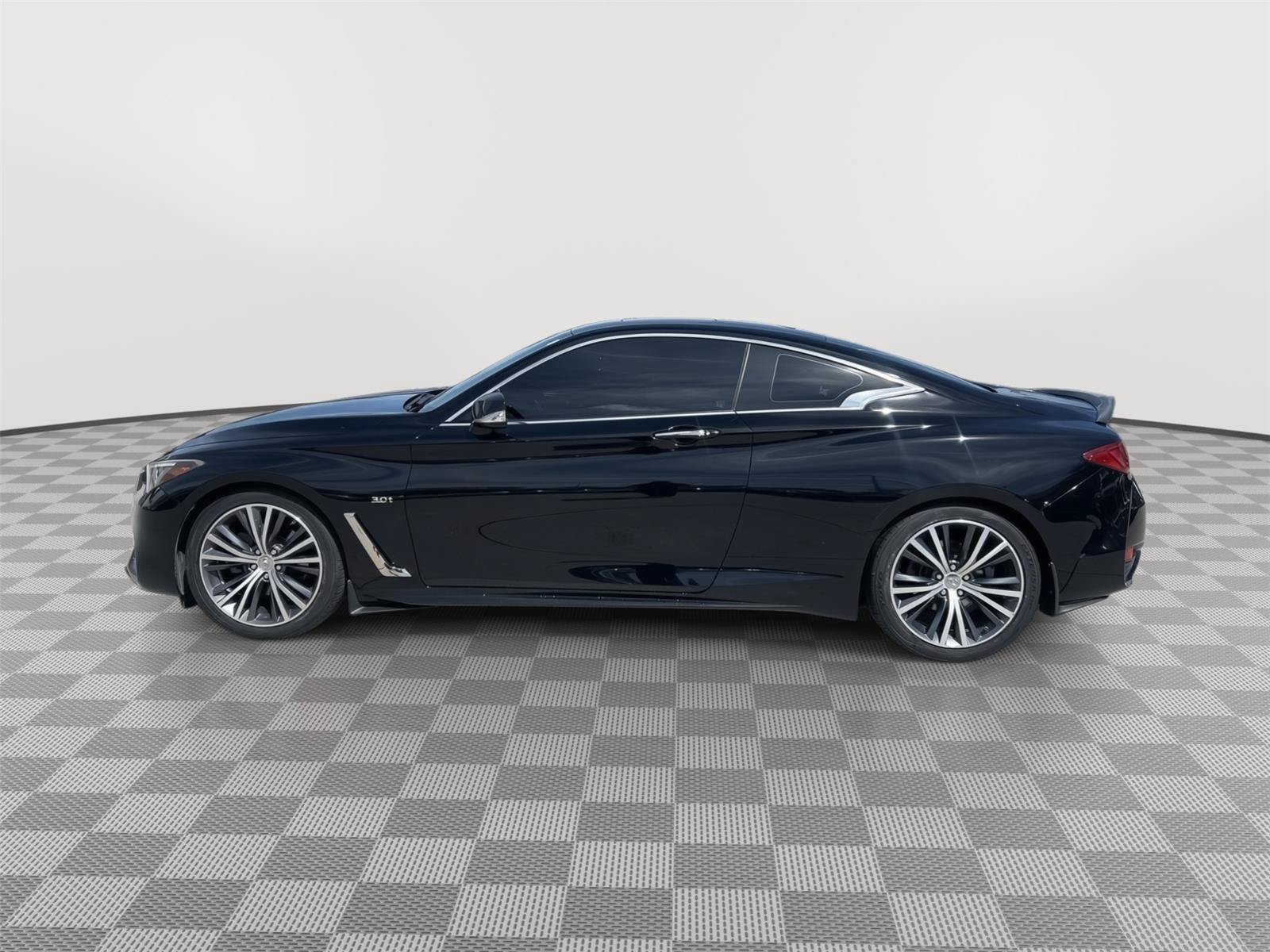 Used 2017 INFINITI Q60 3.0t w/ Premium Plus Package 3.0T AWD/4WD image 8