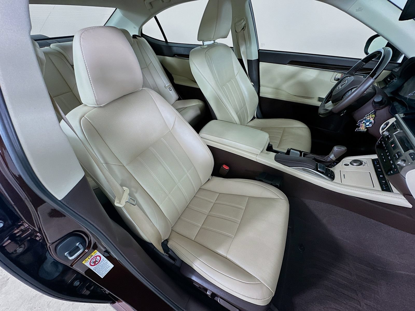 Used 2018 Lexus ES 350 w/ Luxury Package w/Wood Trim FWD image 44