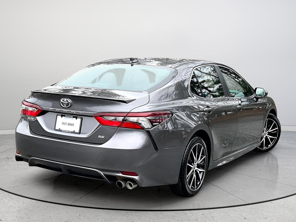 Used 2023 Toyota Camry SE image 7