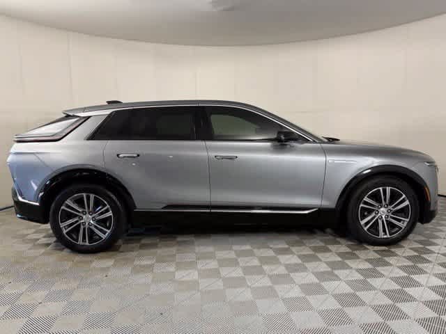 Used 2024 Cadillac Lyriq Luxury RWD image 10