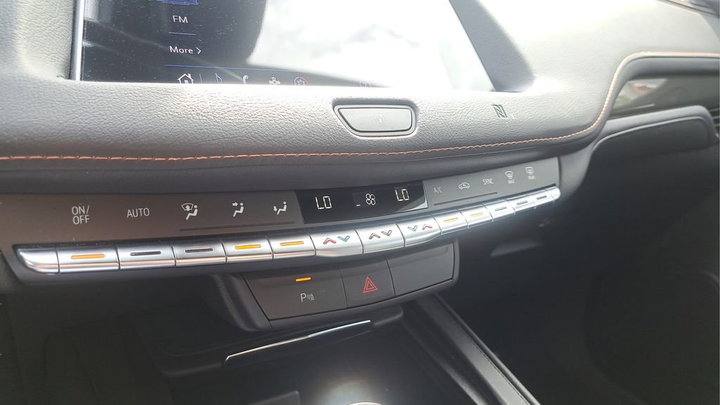 Used 2020 Cadillac XT4 Sport image 23