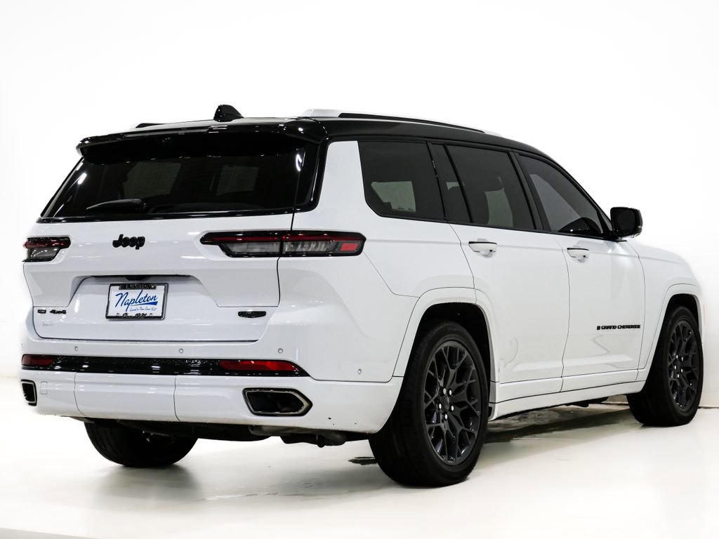 Used 2023 Jeep Grand Cherokee L Summit AWD/4WD image 7