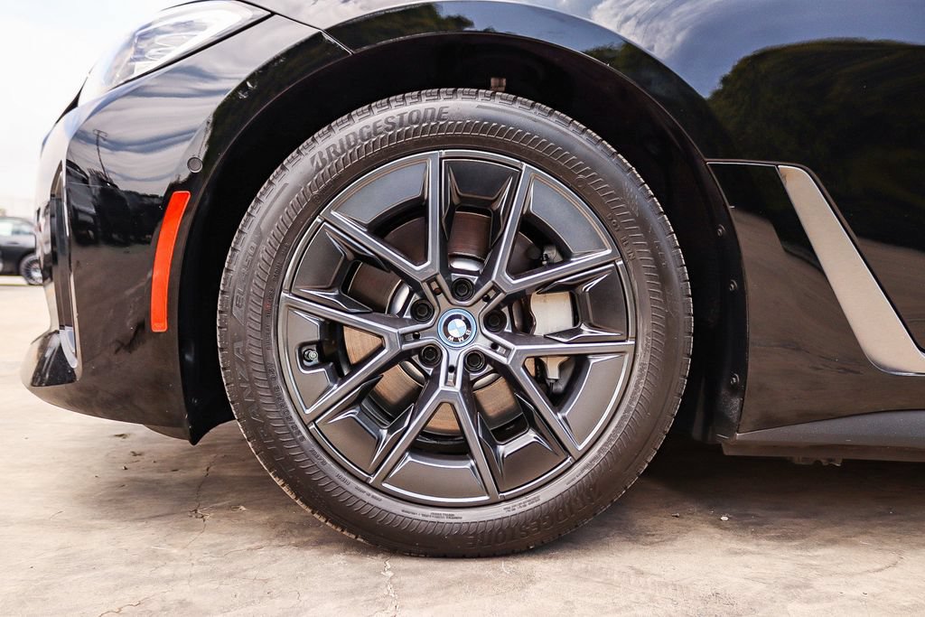 Used 2023 BMW i4 eDrive40 w/ Parking Assistance Package RWD image 13
