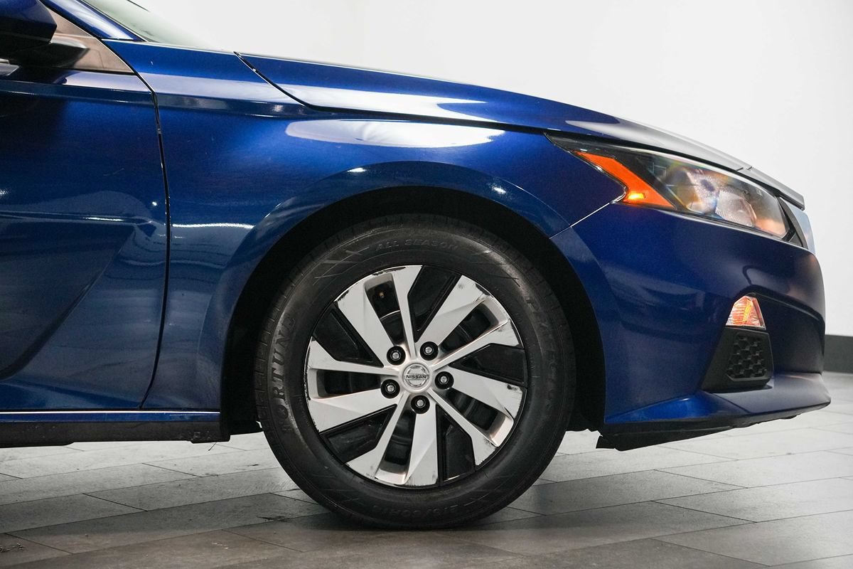Used 2022 Nissan Altima 2.5 S FWD image 9