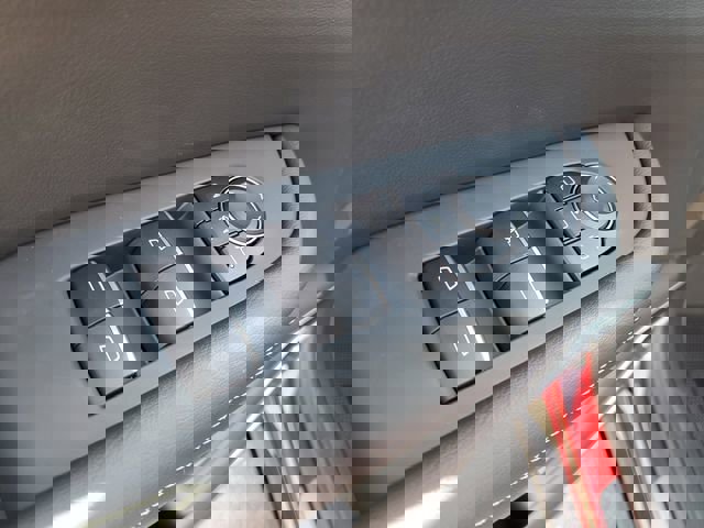 New 2026 Buick Enclave Sport Touring w/ Super Cruise Package image 7