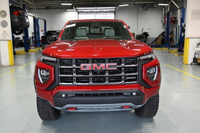 New 2026 GMC Canyon AT4X image 2