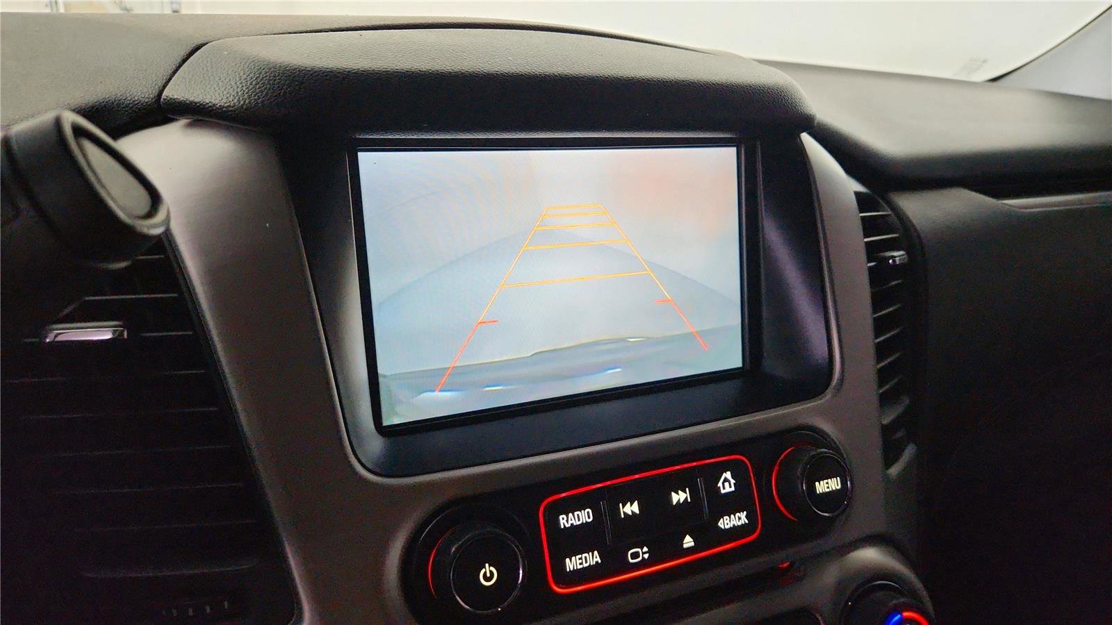 Used 2015 GMC Yukon SLE w/ Convenience Package image 30