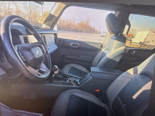 Used 2024 Ford Bronco Outer Banks image 5