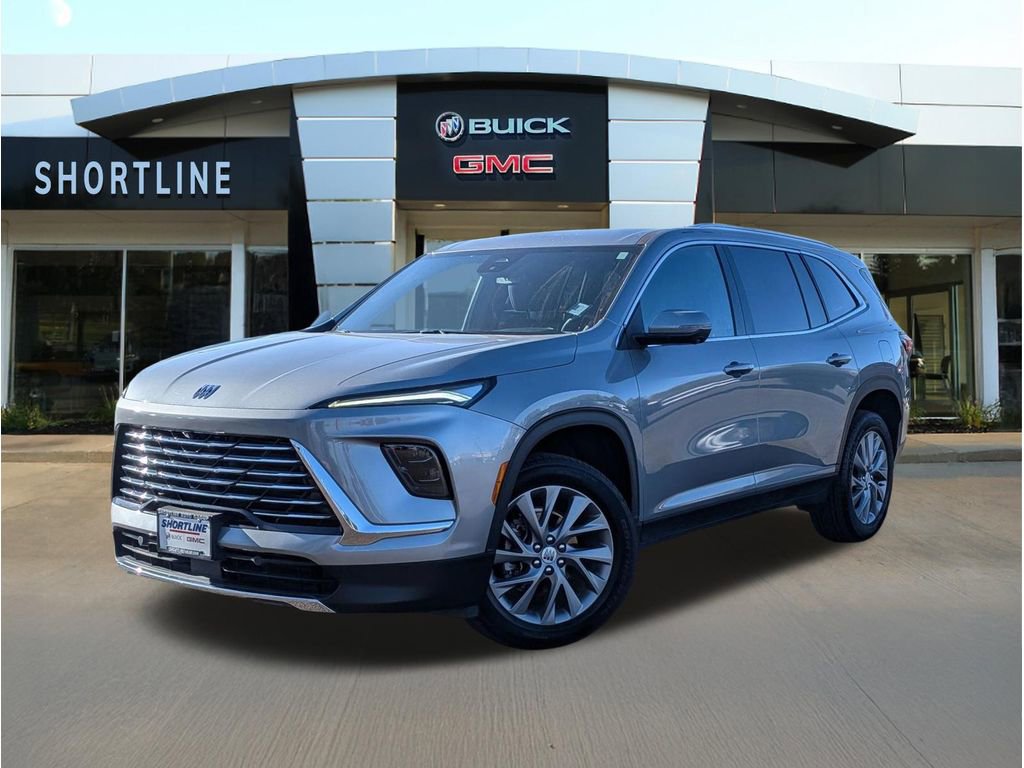 Used 2025 Buick Enclave Preferred AWD/4WD image 8