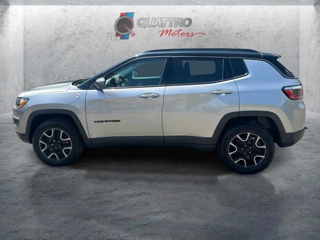 Used 2019 Jeep Compass Trailhawk AWD/4WD image 2