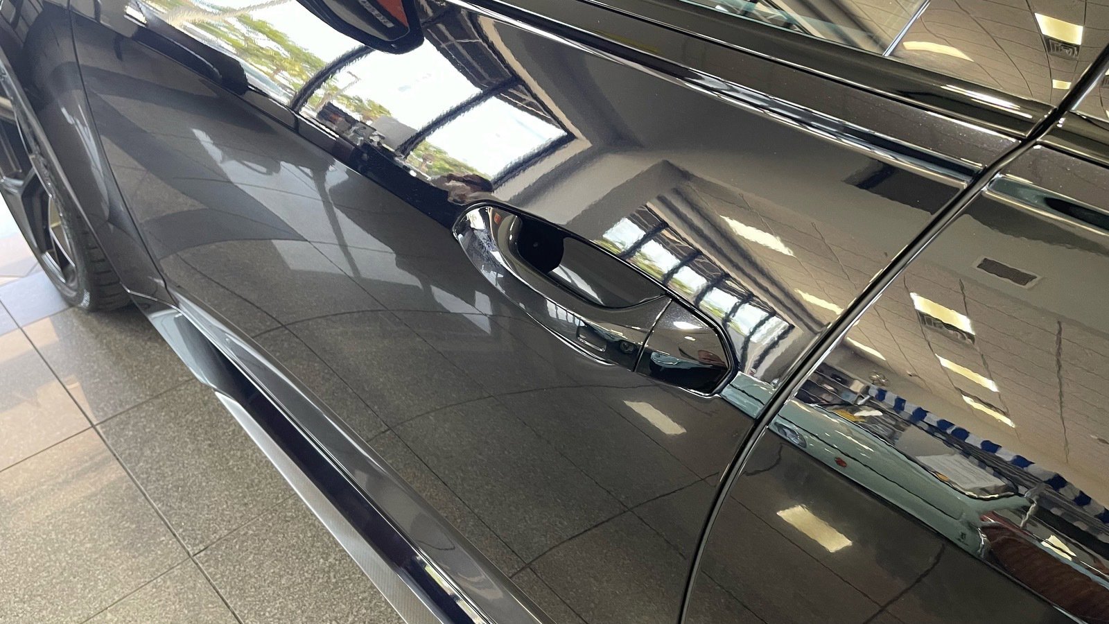 Used 2024 Audi RS 6 performance w/ Matte Carbon Package AWD/4WD image 13