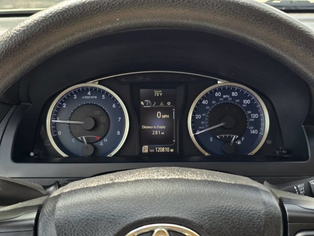 Used 2016 Toyota Camry LE FWD image 24