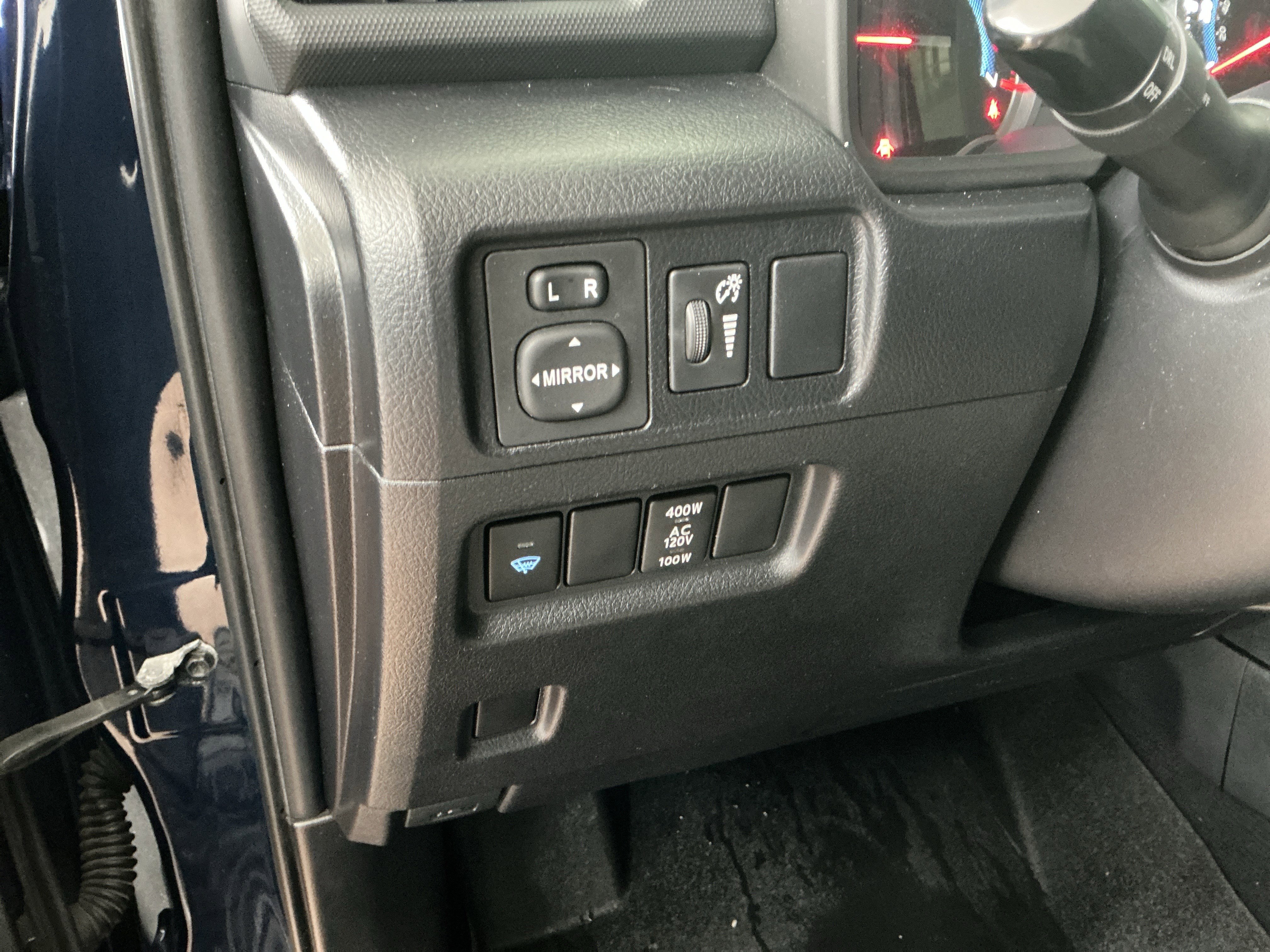 Used 2019 Toyota 4Runner 4WD image 26